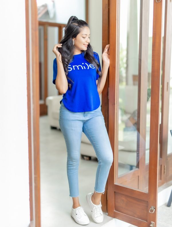 Clarion Smiley Tee - Image 4